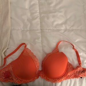 Natori Bra 34D
